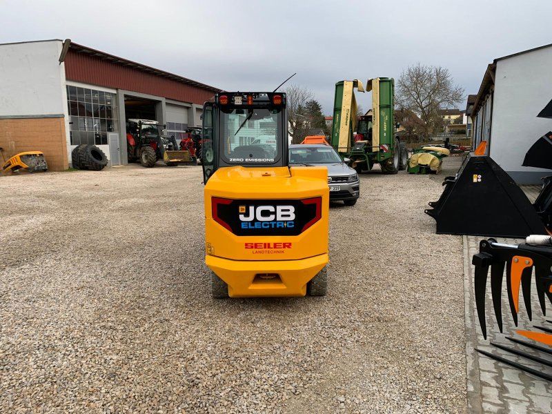 JCB TLT 35-22E Teletruk