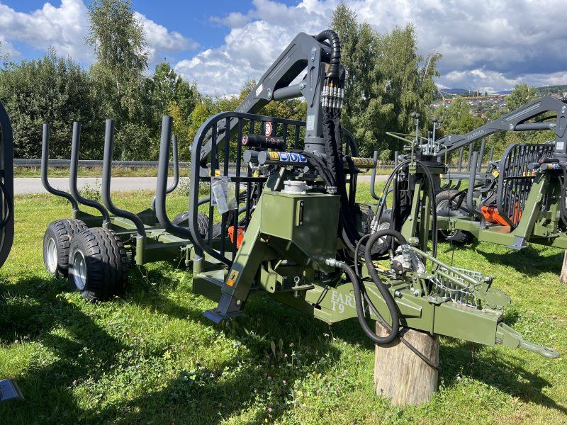 Farma CT6,3-9 Rückewagen