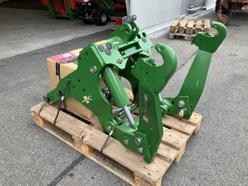 Fronthydraulik John Deere 6M
