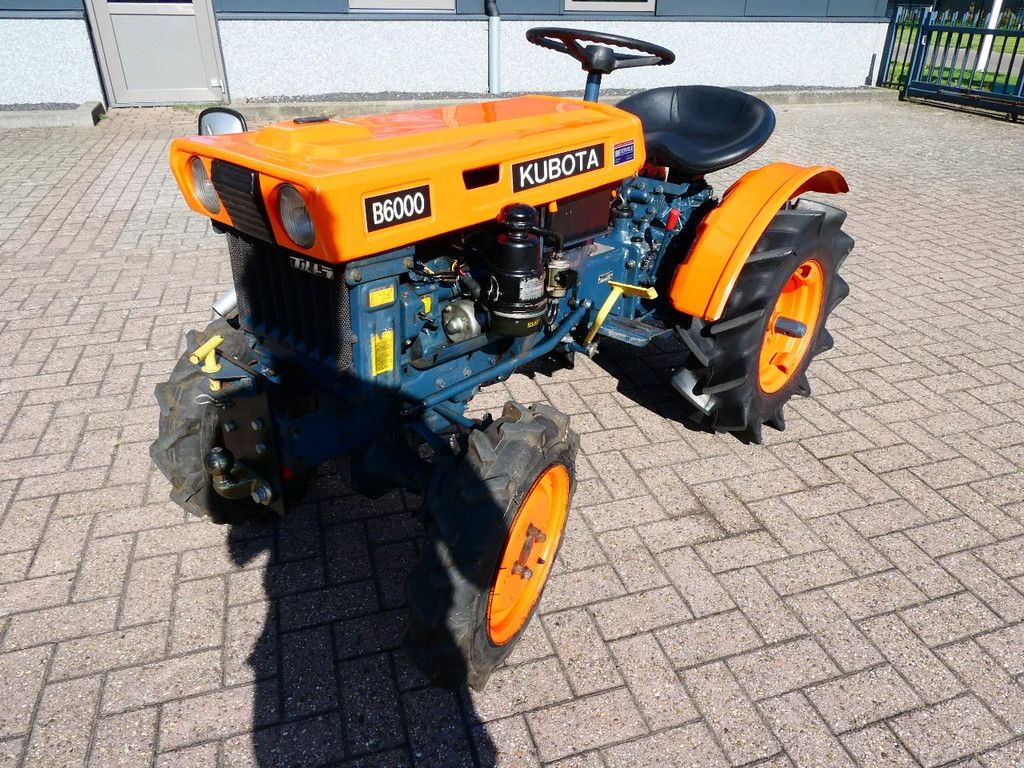 Kubota B6000 4wd / Supernetjes