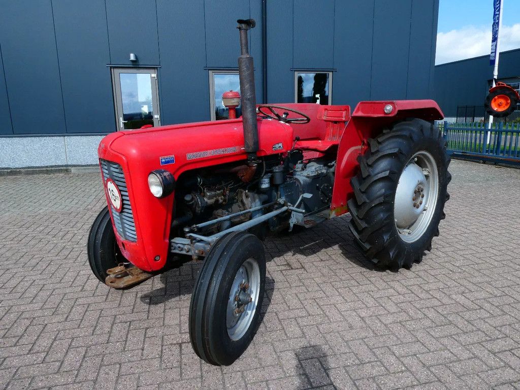 Massey Ferguson 35 2wd / 9998 Draaiuren / Margetrekker