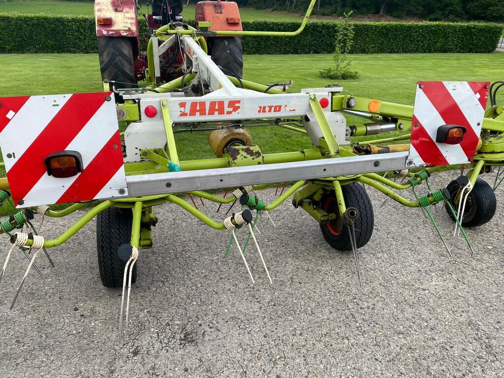 Claas volto 1050t schudder 10 meter