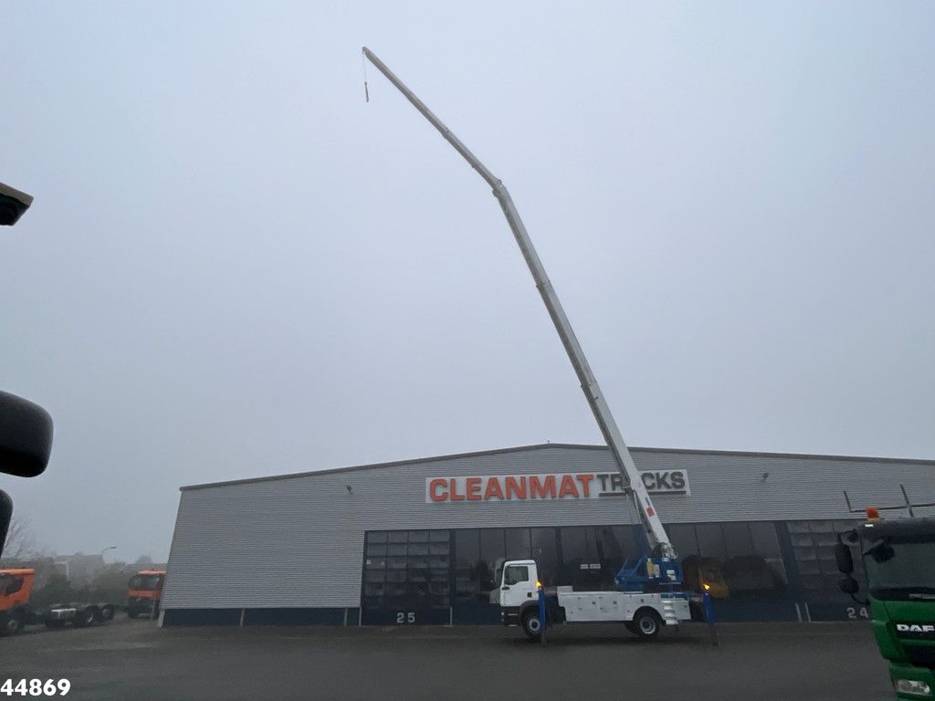 Man TGM 15.290 Klaas 35 meter Dachdecker Kran