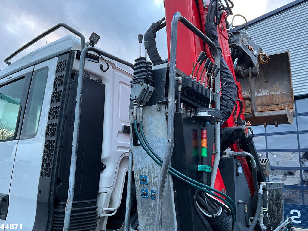 Man TGS 35.440 8x4 HMF 16 Tonmeter Z-kraan