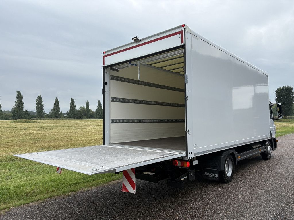 Mercedes-Benz Atego 821 BL Bakwagen / 3 zitplaatsen / Laadklep / Automaat / Cruise / Airco / 10.800 KM !!