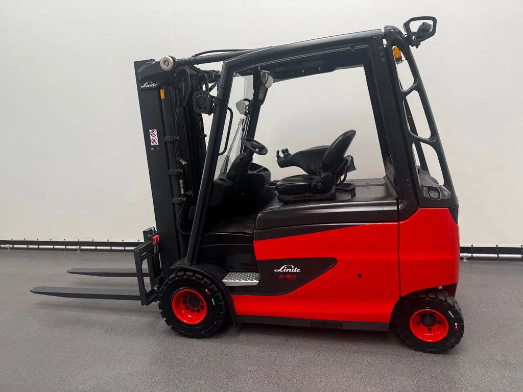 Linde 387 E 30 HL-01/600
