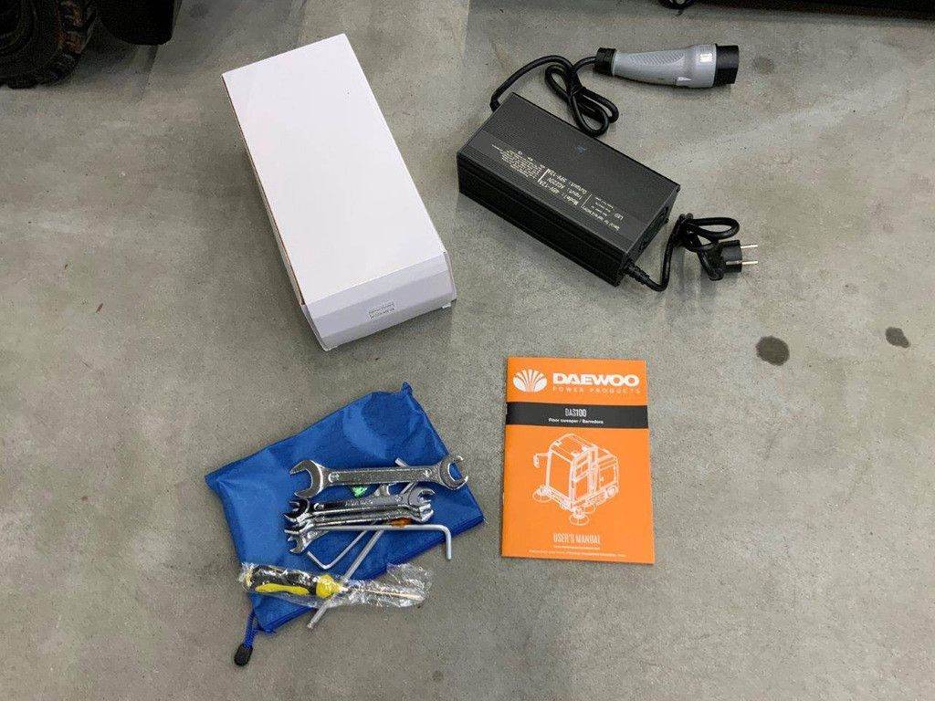 Daewoo DAS100 Elektrokehrmaschine 1200W 2024 Neu