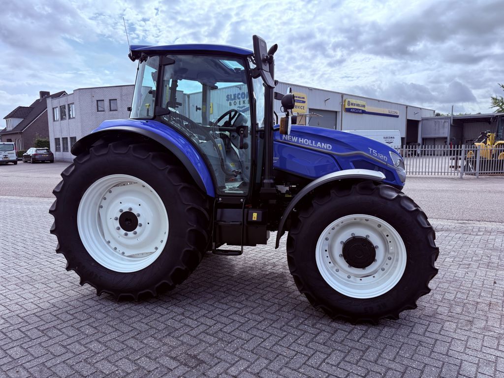 New Holland T5.120 Dual Command HILO 2025