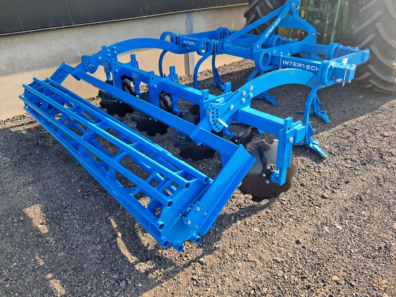 InterTech vleugelschaar cultivator 3M smaragd