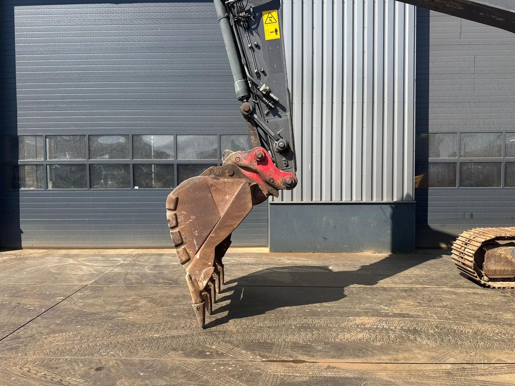 Volvo EC220EL