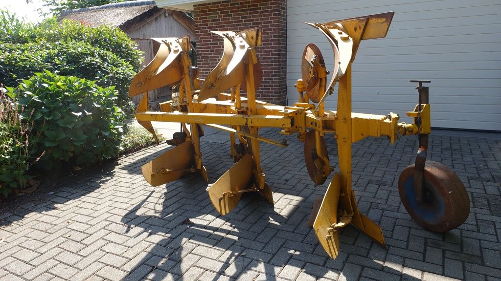 Rumptstad 3 schaar wentel ploeg