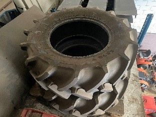 Set Mitas 380/70 R24