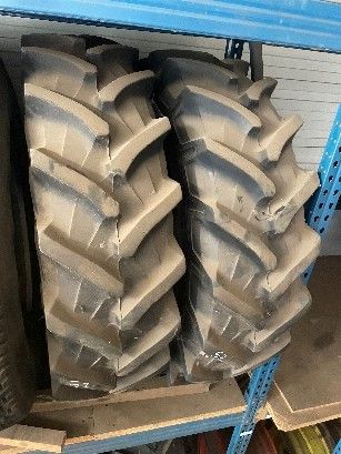 Set Pirelli 16.9 R34