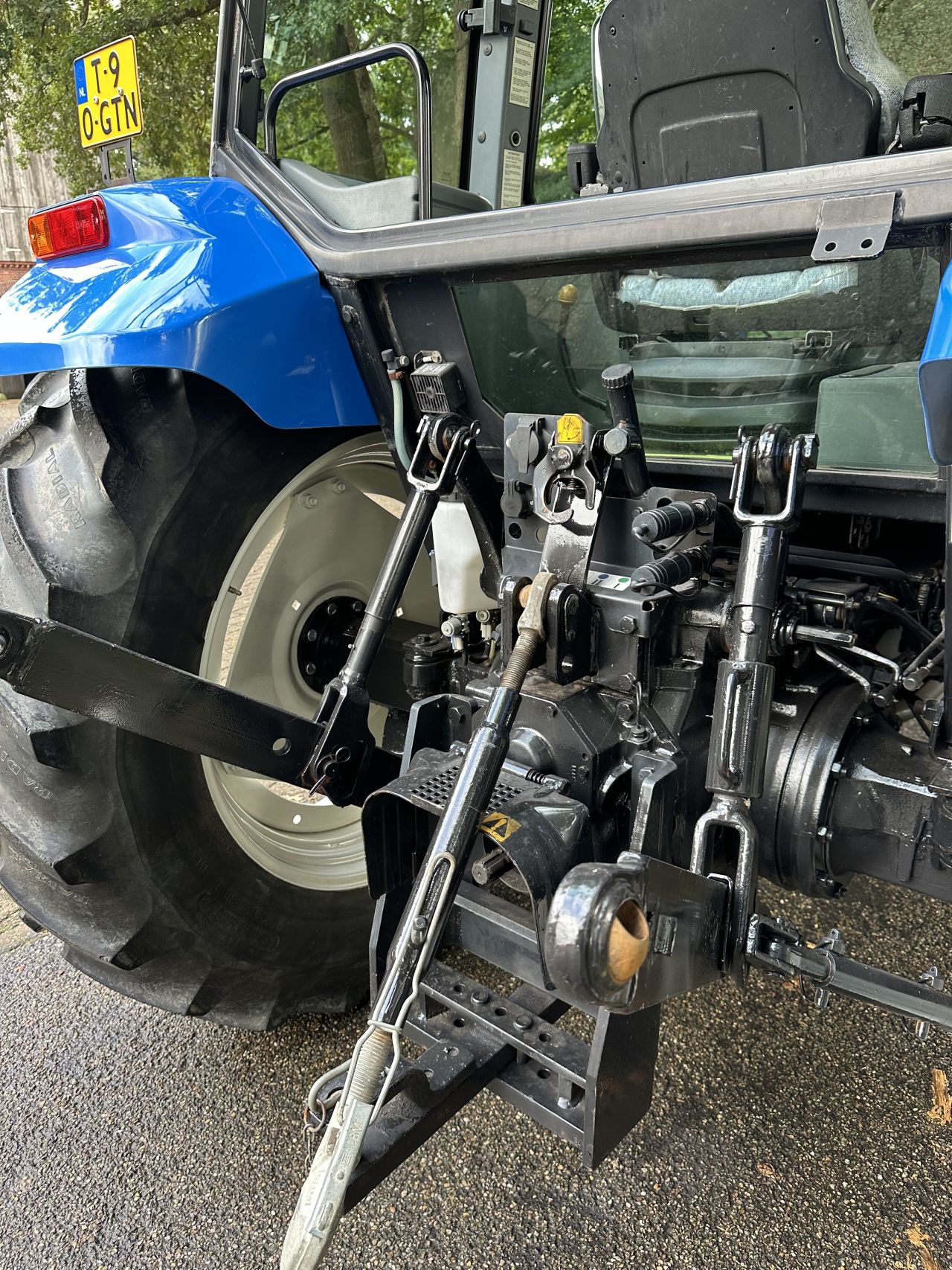 New Holland TL 90A 2WD