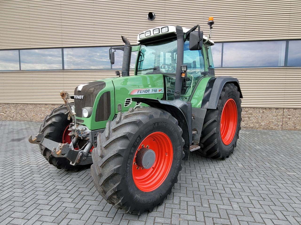 Fendt 718 vario tms com3