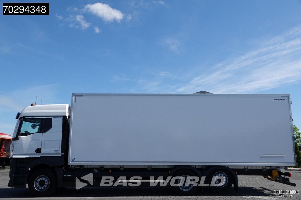 MAN TGX TGX 26.520 6X2 Thermo King T-1000 R Automatic Lift-Steering Axle Euro 6