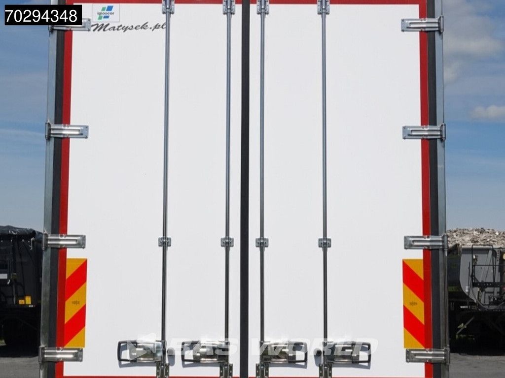 MAN TGX TGX 26.520 6X2 Thermo King T-1000 R Automatic Lift-Steering Axle Euro 6
