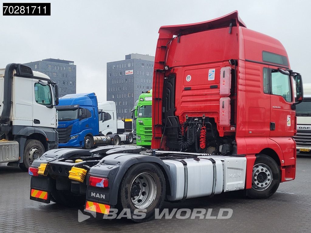 MAN TGX TGX 18.460 4X2 XXL Retarder 2x Tanks