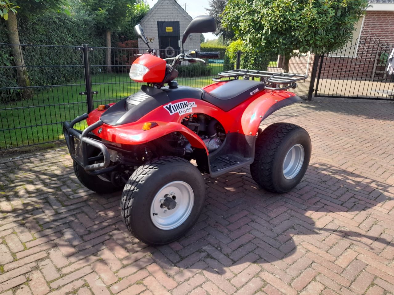 Eton Quad 150cc met autokenteken
