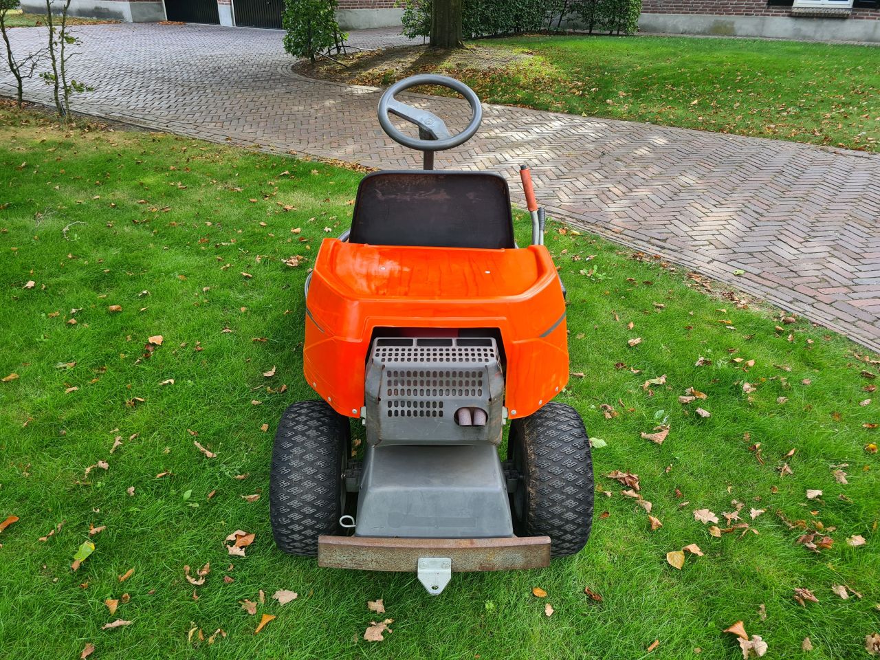 Husqvarna Rider 15 C hydrostaat frontmaaier mulch maaier.
