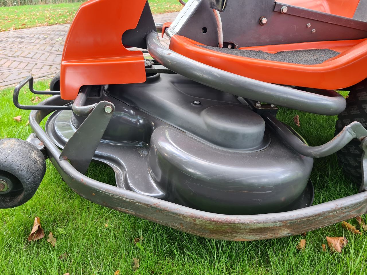 Husqvarna Rider 15 C hydrostaat frontmaaier mulch maaier.