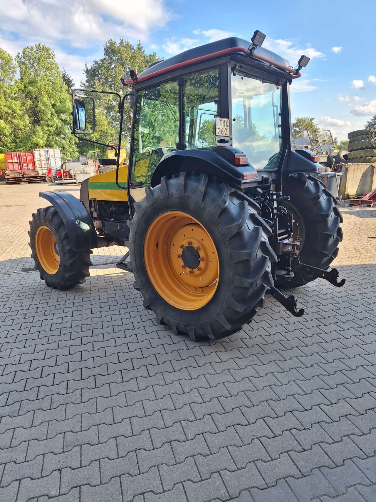Te koop Valtra 900 4x4 90 pk