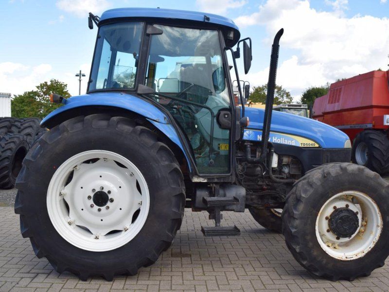 New Holland TD 5040