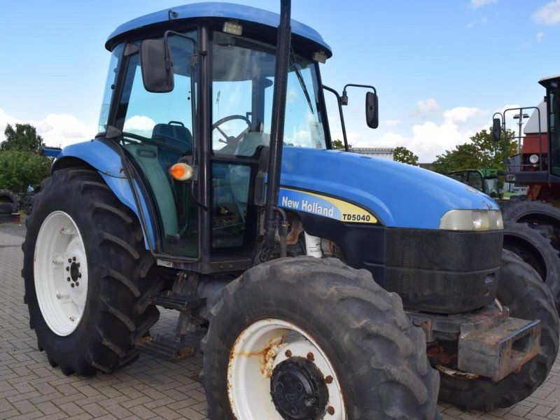 New Holland TD 5040
