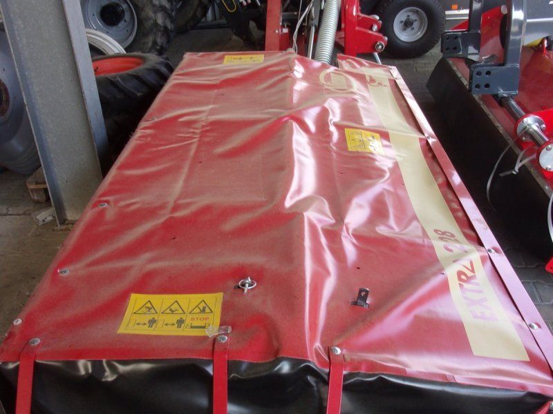 Vicon Extra 228, Scheibenmähwerk, 3 Klingen pro Mähscheibe