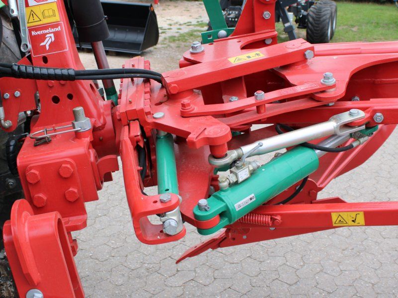 Kverneland LB 100 Vario