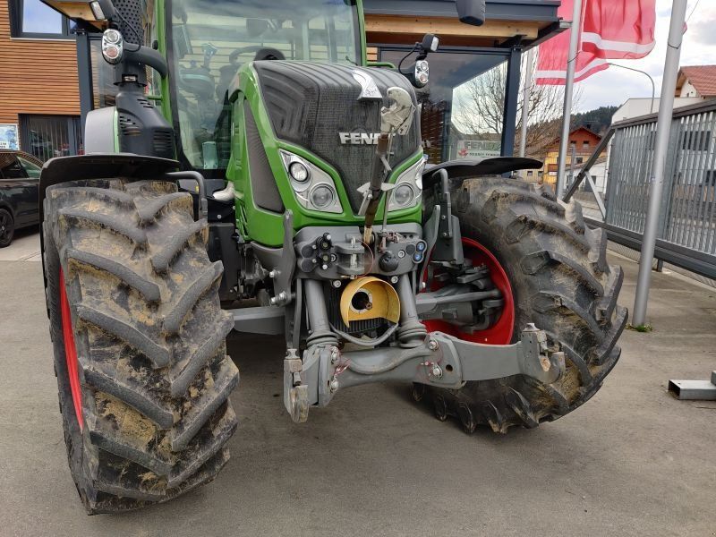 Fendt 516 VARIO S4  PROFI PLUS