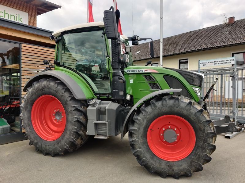 Fendt 516 VARIO S4  PROFI PLUS