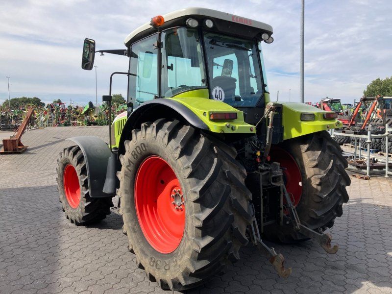 Claas Ares 657