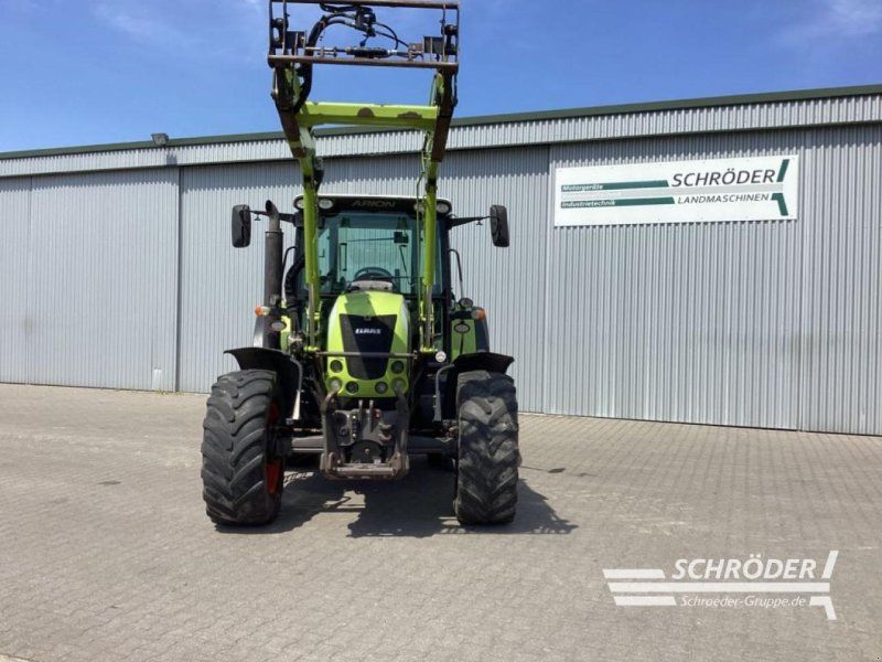 Claas ARION 520 CEBIS