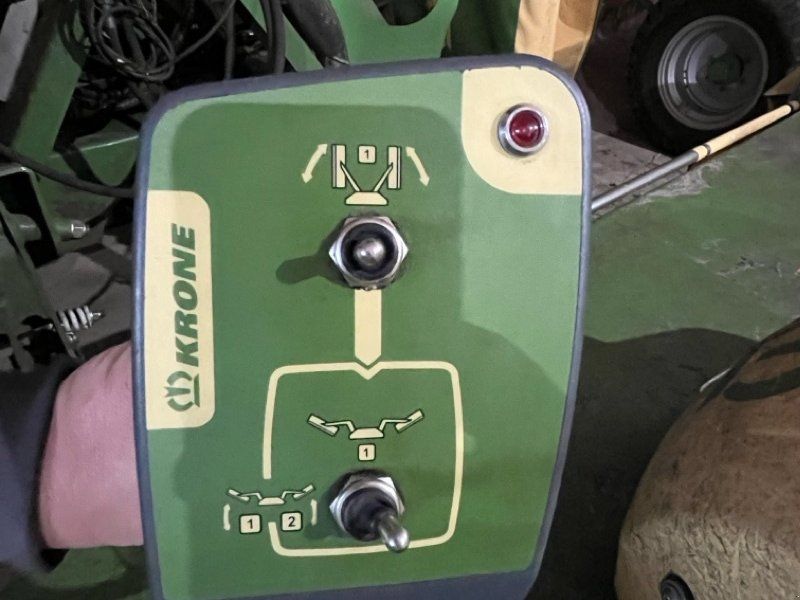 Krone Easy Cut B 890