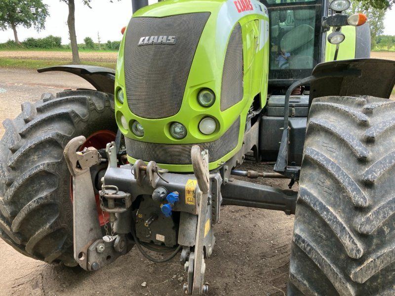 Claas Arion 640 CEBIS