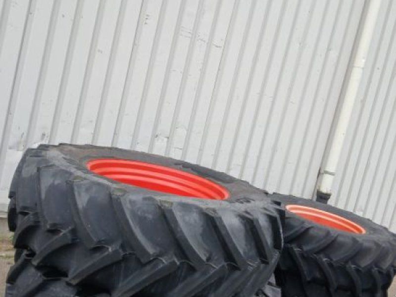 Claas 380/85 R24 460/85 R34 MITAS