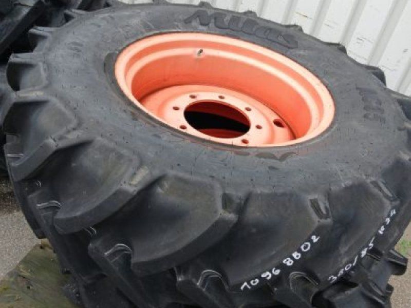 Claas 380/85 R24 460/85 R34 MITAS