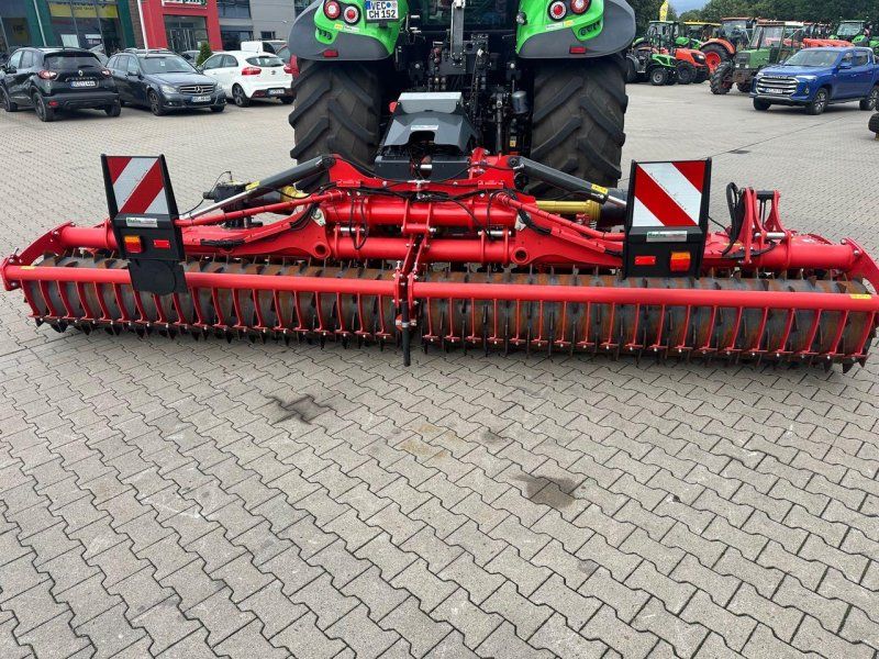 Kubota Rotage 4050F Zahnpackerwalze