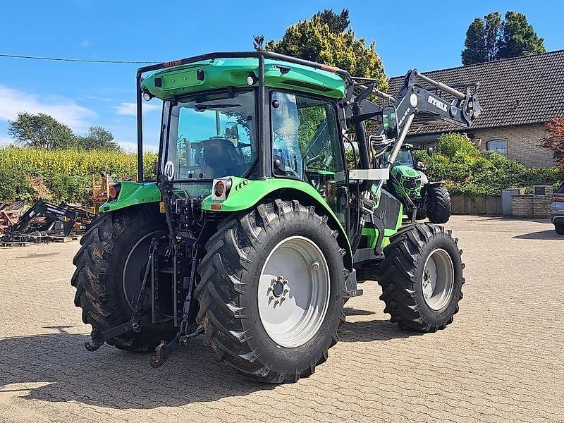 Deutz-Fahr 5090 C mit Forstausrüstung