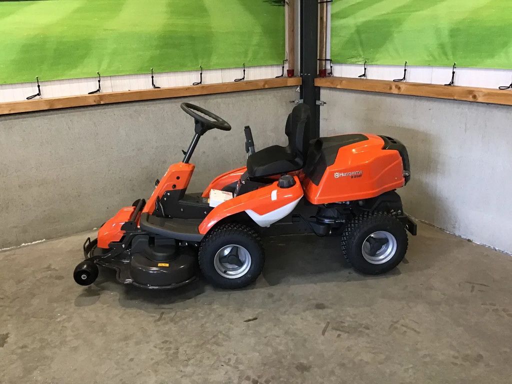 Husqvarna R214T