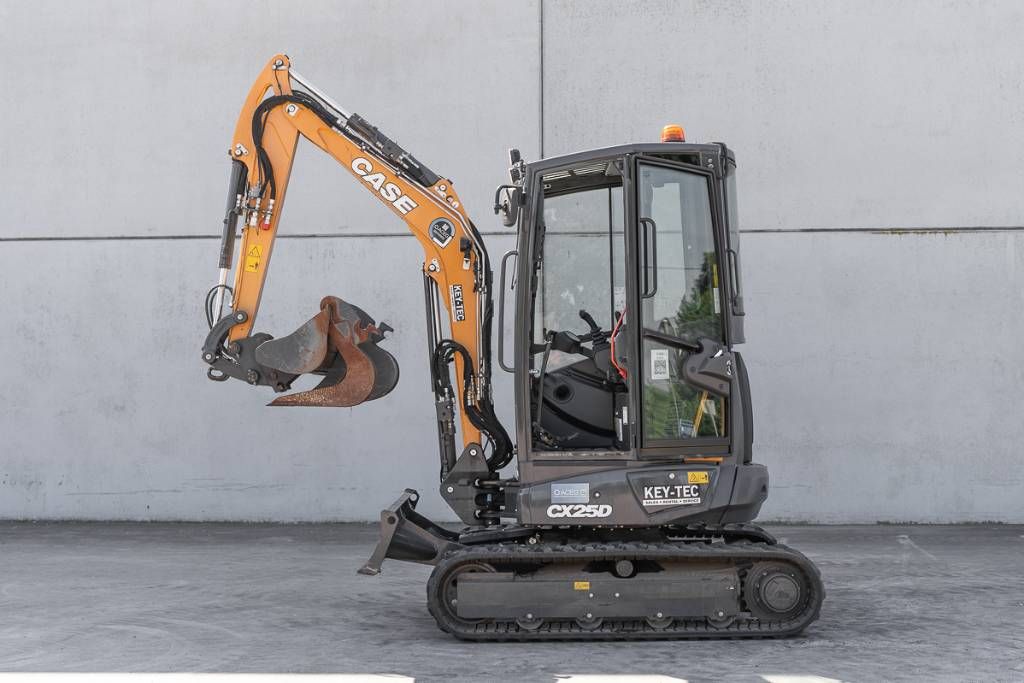 CASE CX 25 D