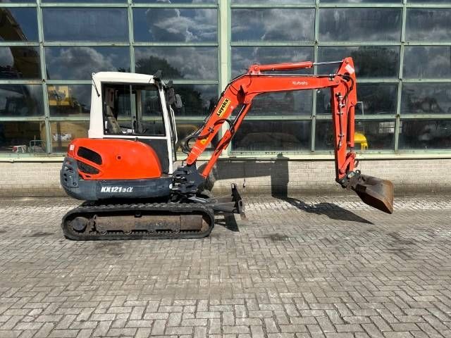 Kubota KX 121-3
