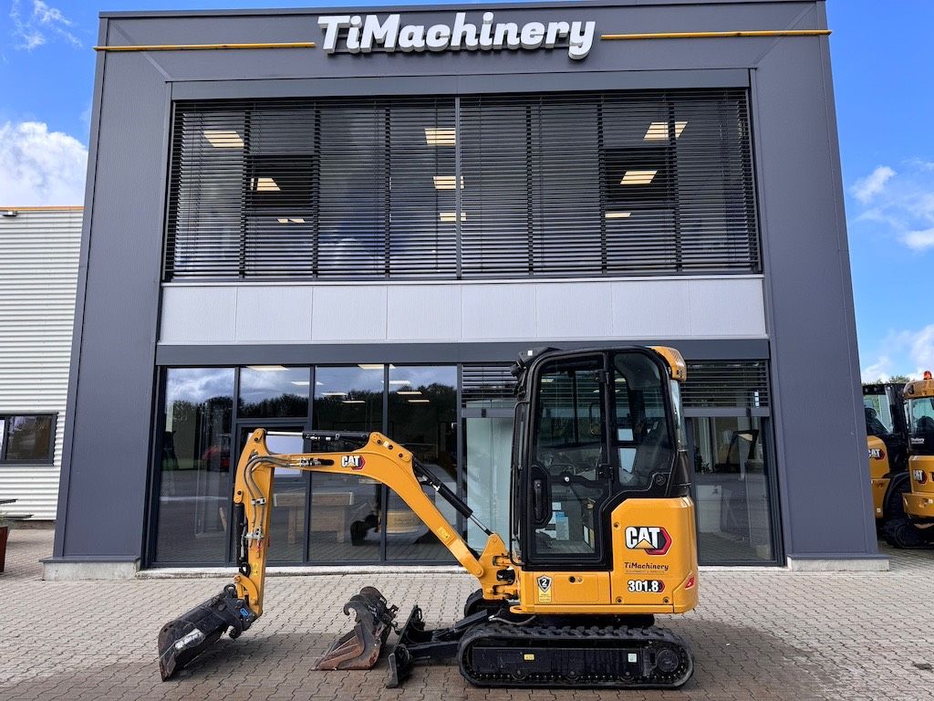 CAT 301.8