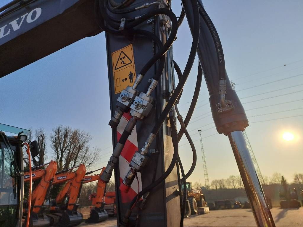Volvo EW160E