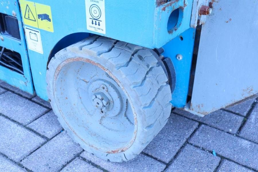 Genie GS1932 Electric, Working Height 7.8 m, 227kg Capac