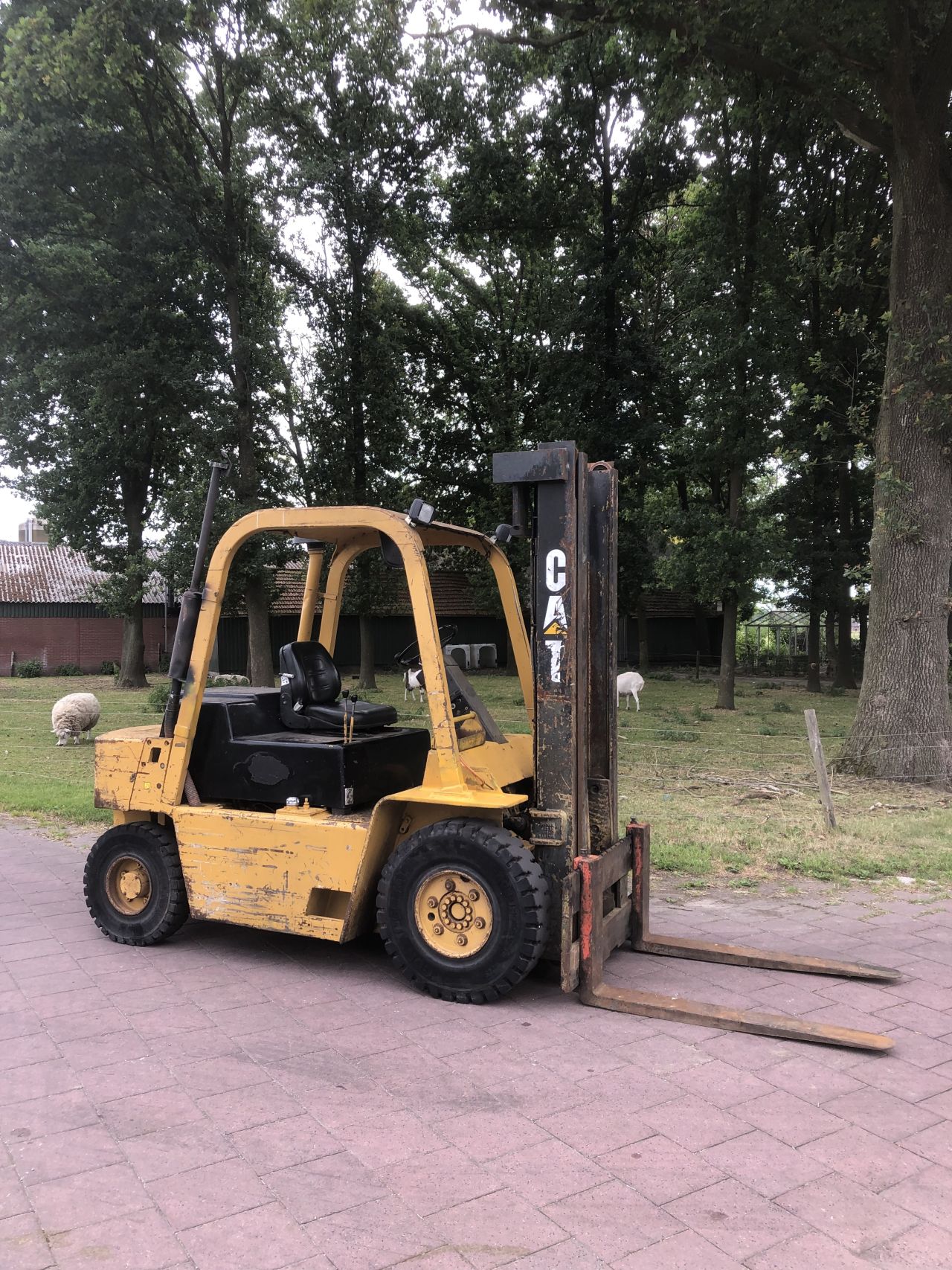 Caterpillar heftruck 4 ton