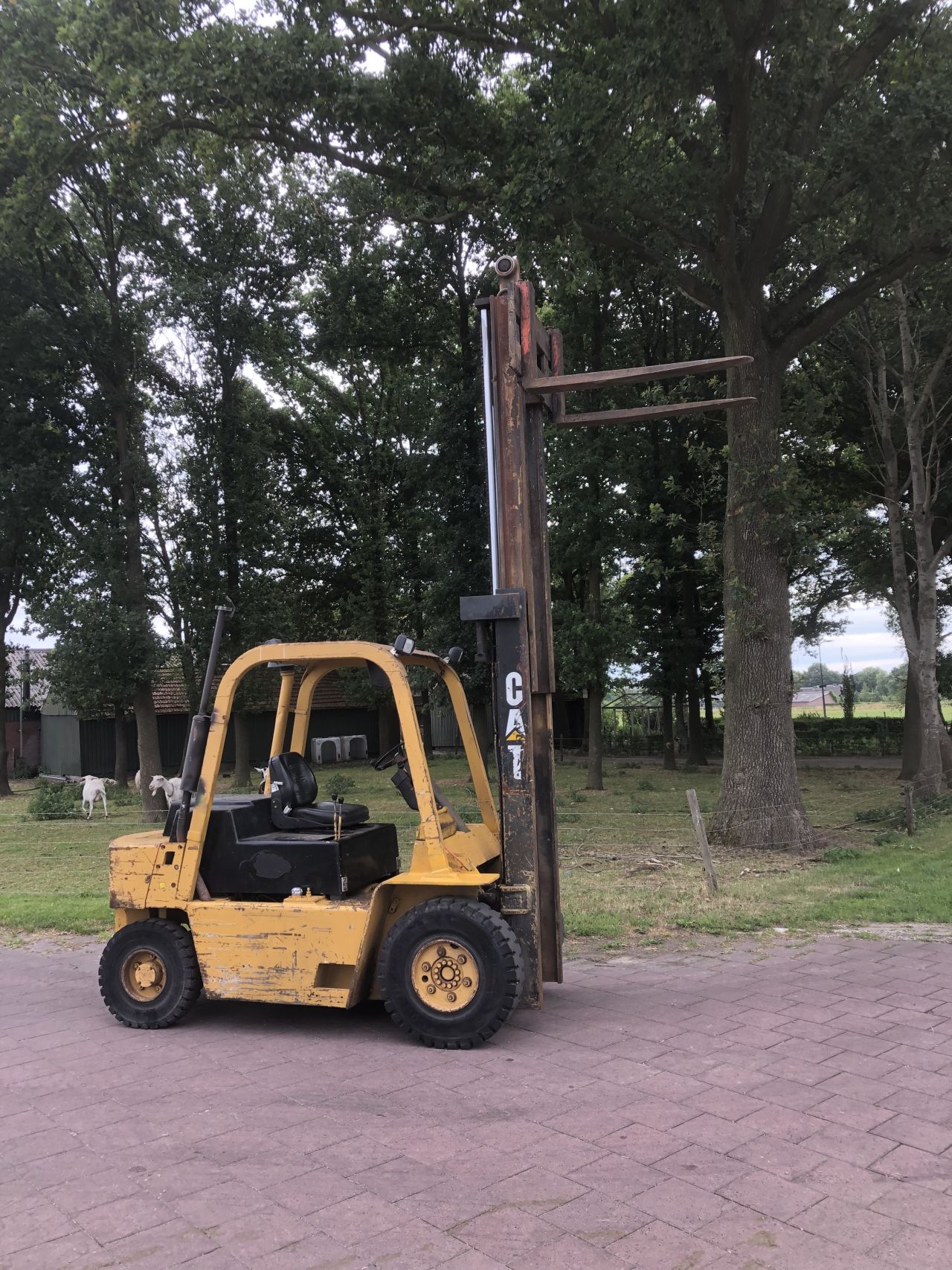 Caterpillar heftruck 4 ton