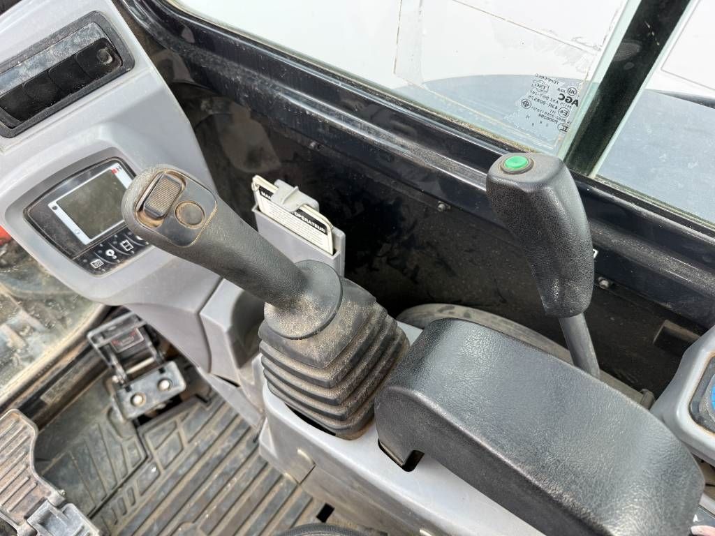 Kubota KX037-4 - Hammer Lines / Quick Coupler