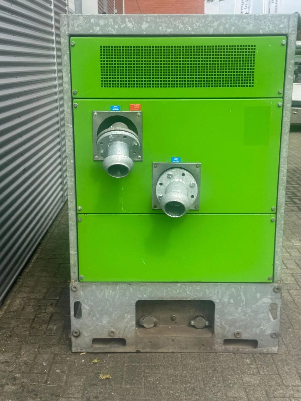 BBA B100 S2 with Hatz 3M41 diesel engine